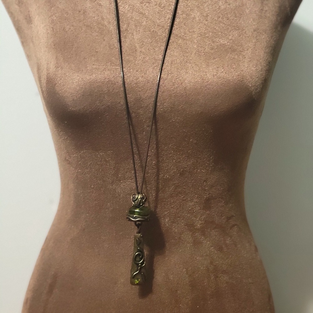 Chicos Green Glass Abstract Pendant Snake Chain Necklace OS Whimsigoth 90s